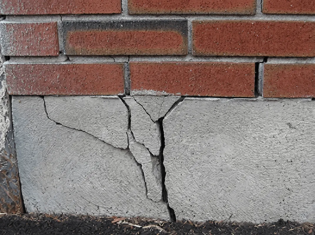 Concrete foundation with serious structural damage in Cambridge, MA